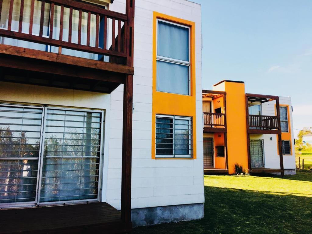 Apartamentos La Playa Piriápolis Exterior foto